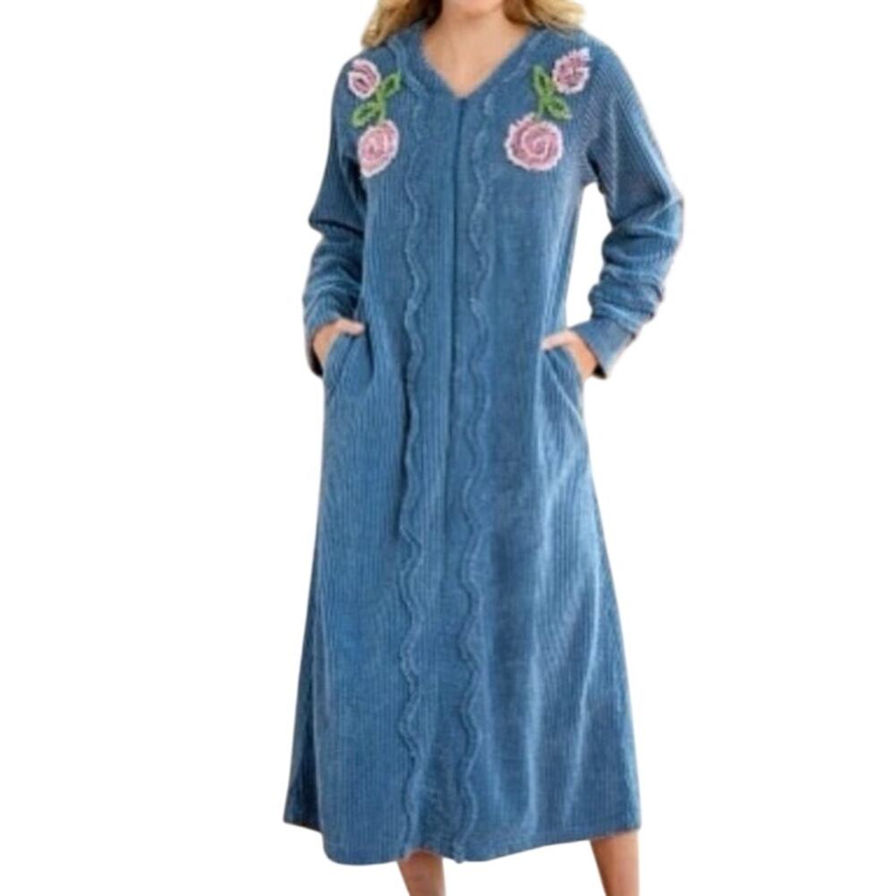 THE VERMONT COUNTRY STORE Chenille Blossom 3/4 Zip-Front Robe Blue Floral - Sz L